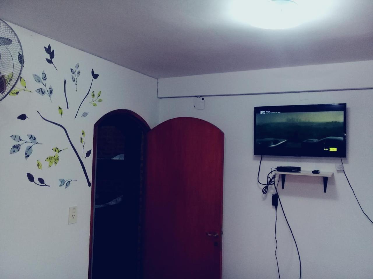 Hostal La Posada De Gervasio Salta Esterno foto