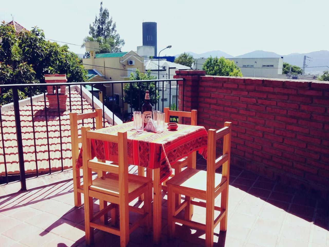 Hostal La Posada De Gervasio Salta Esterno foto